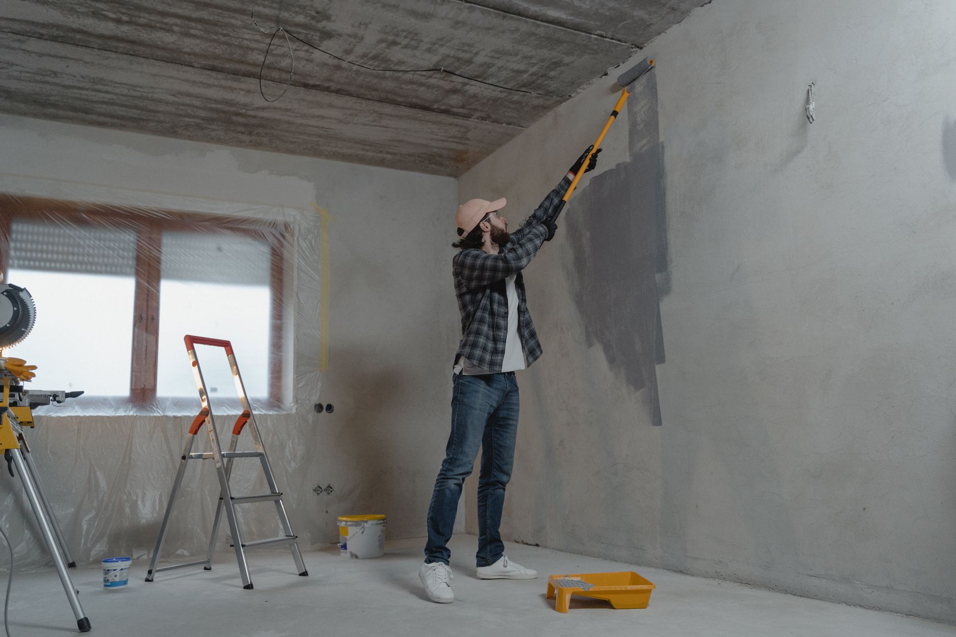 Peintre en bâtiment équipe à Massy